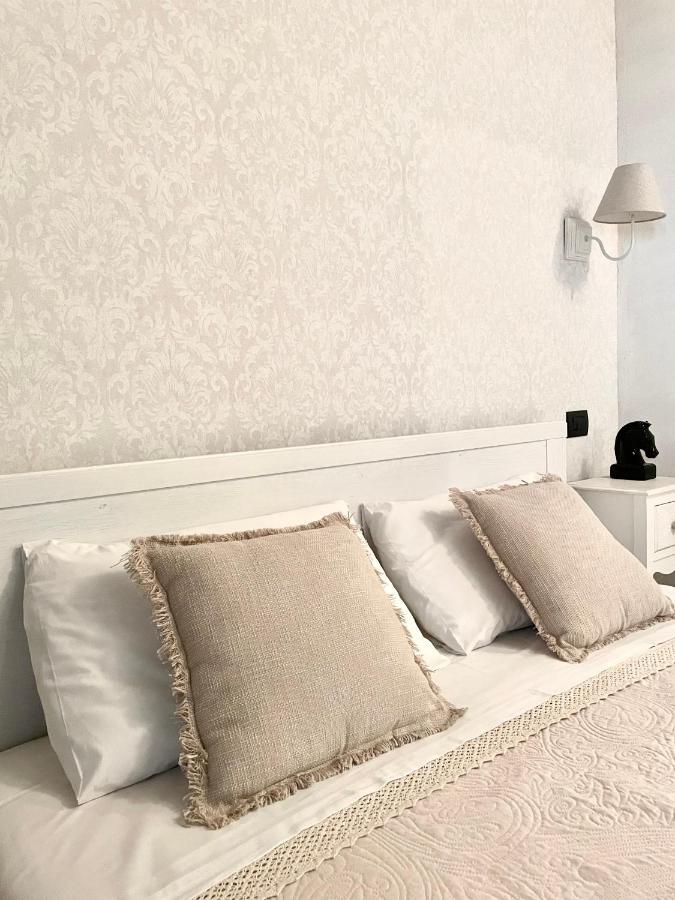 Lg Lake - Boutique Apartments And Rooms - Brienno Esterno foto