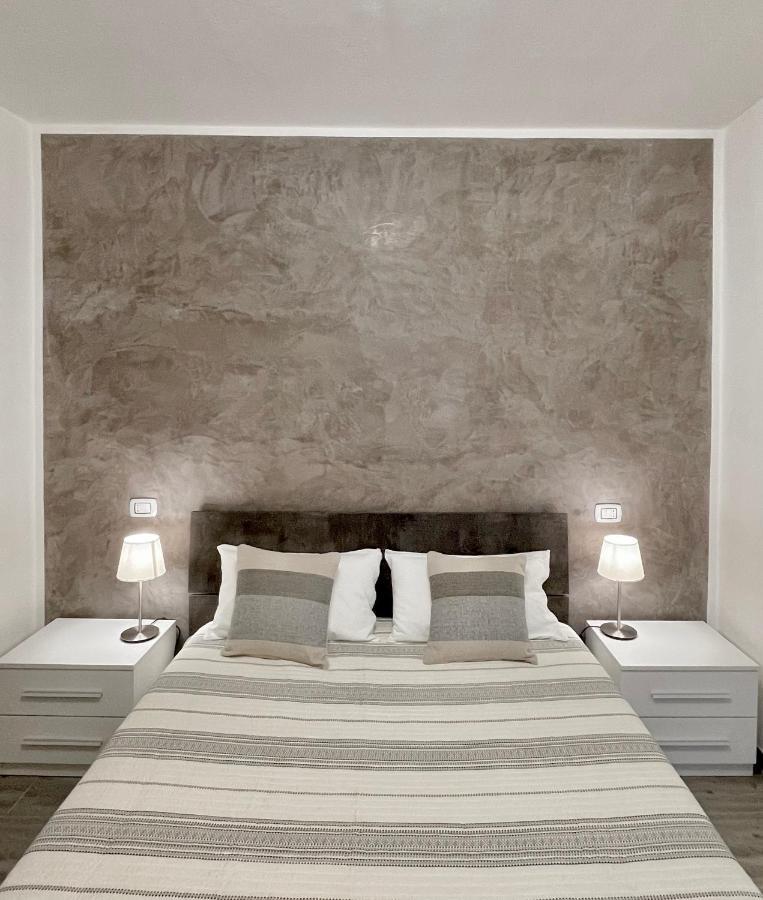 Lg Lake - Boutique Apartments And Rooms - Brienno Esterno foto