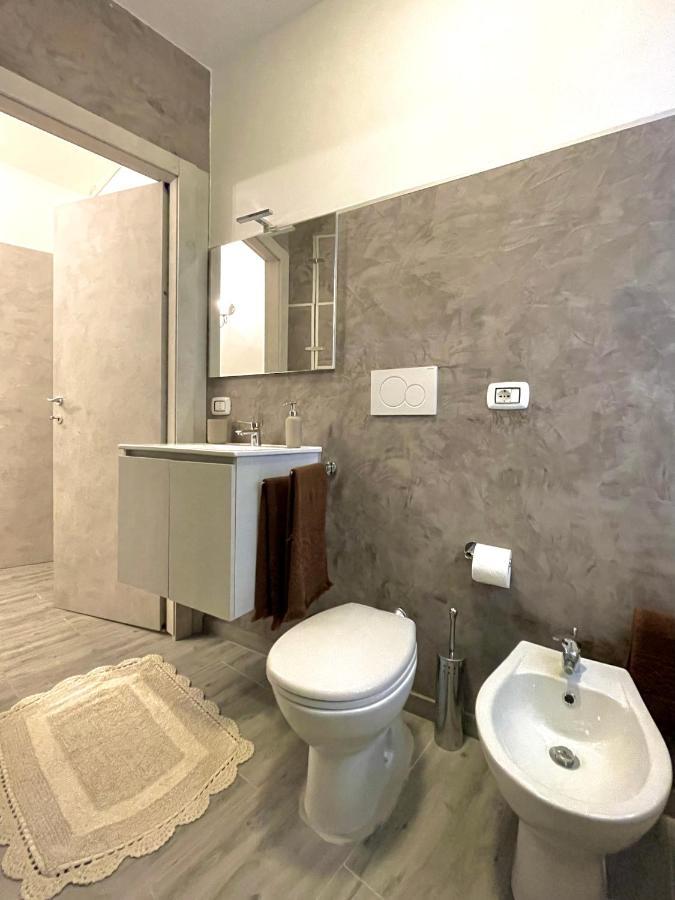 Lg Lake - Boutique Apartments And Rooms - Brienno Esterno foto
