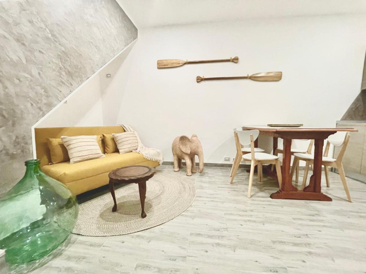 Lg Lake - Boutique Apartments And Rooms - Brienno Esterno foto
