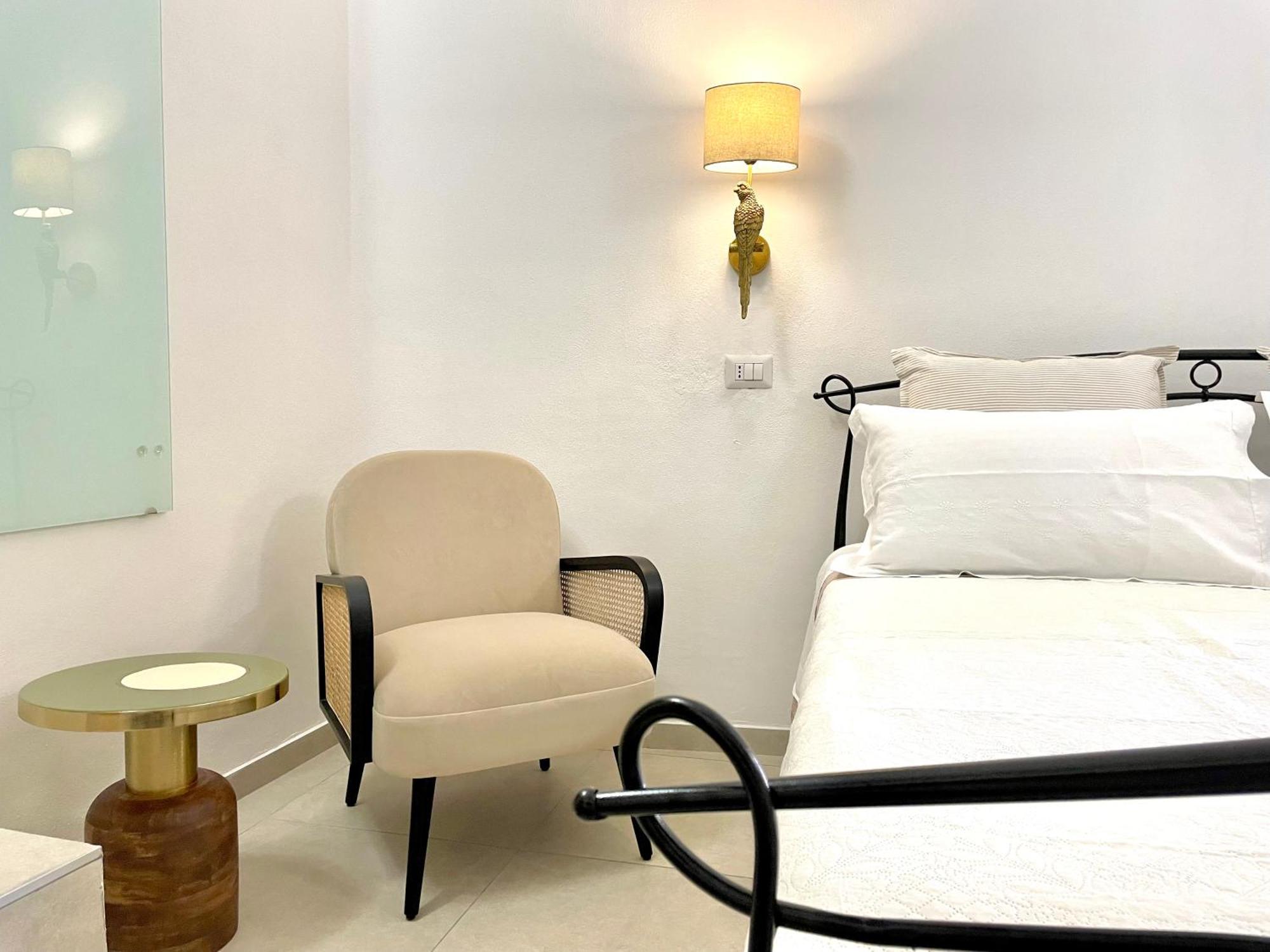 Lg Lake - Boutique Apartments And Rooms - Brienno Esterno foto