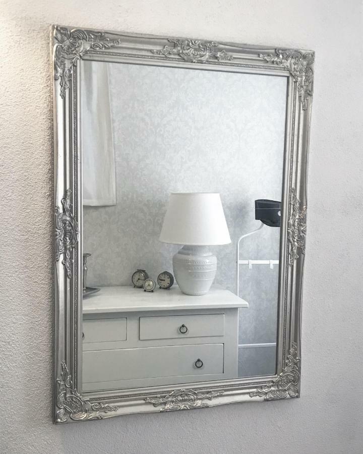 Lg Lake - Boutique Apartments And Rooms - Brienno Esterno foto